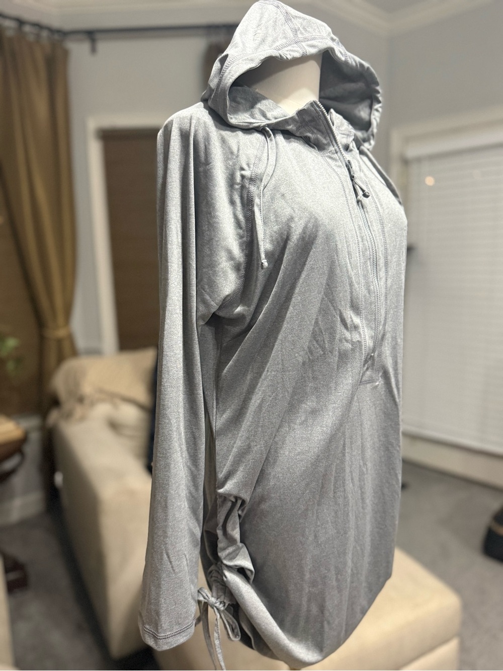Huk Grey SPF 50 Hooded Swim Coverup - Picture 2 of 3